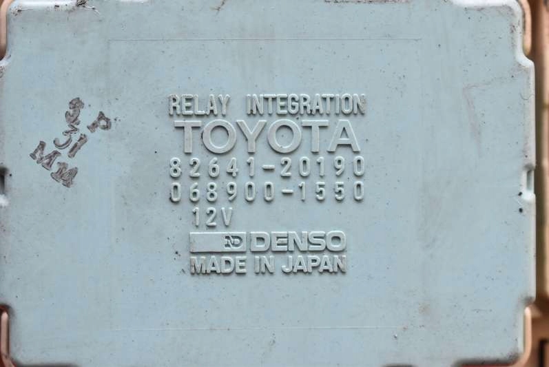 фото №7, Коробка предохранителей 82641-20190 toyota rav 4 1 i 2.0 16v 129 km 94-00