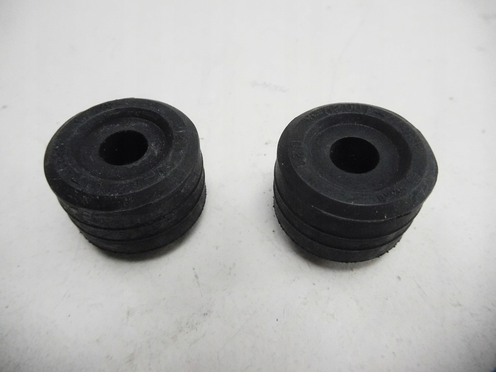 фото №5, Подушка стабилизатора toyota 48817-10020