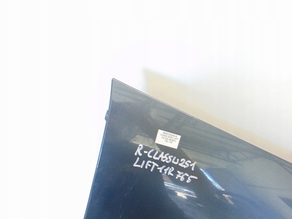 фото №6, Крила правий перед передній mercedes w251 lift 755