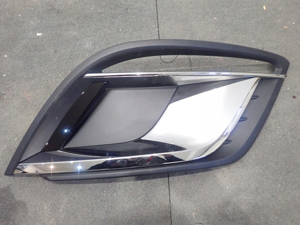 фото №1, Решітка бампера права renault espace v lift 2020-