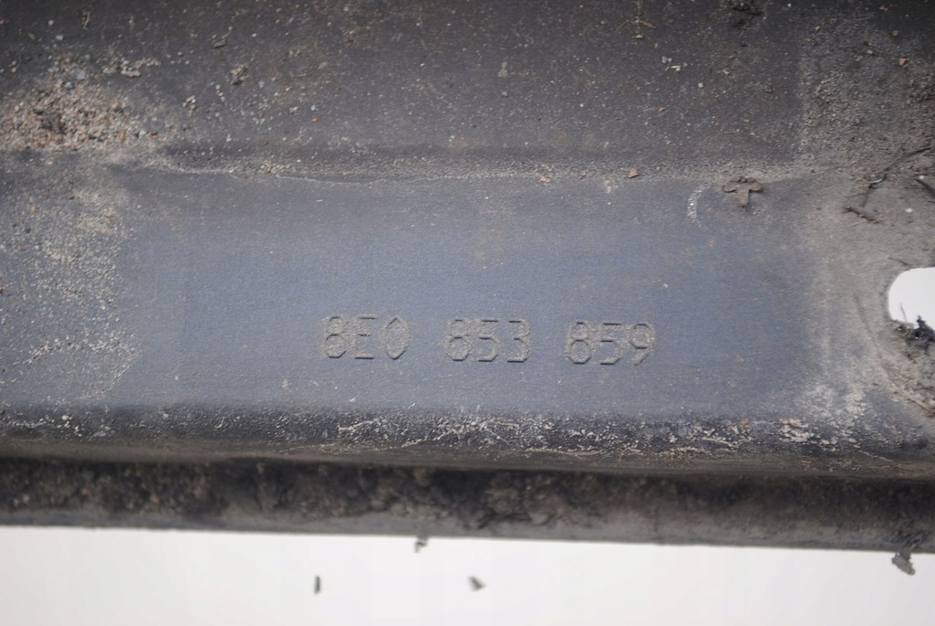 фото №7, Молдинг порог левая лак ly9b audi a4 b7