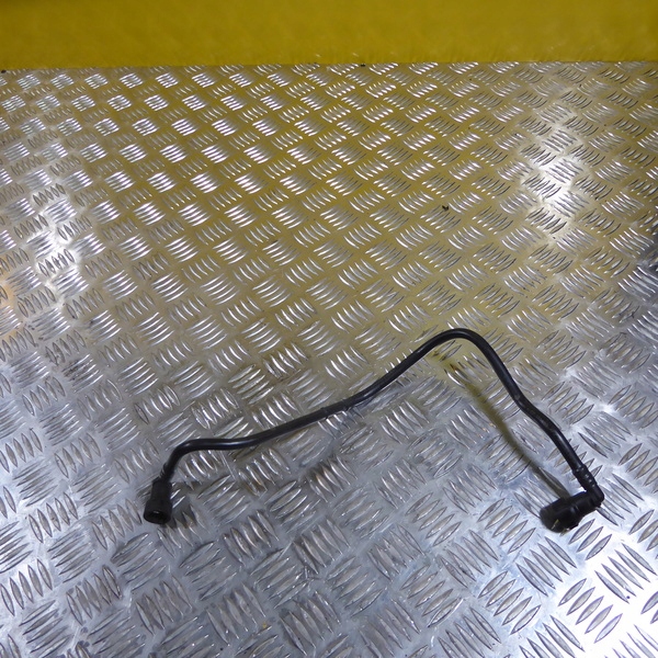 фото №3, Vw passat b8 arteon шланг пального 3q0201293a