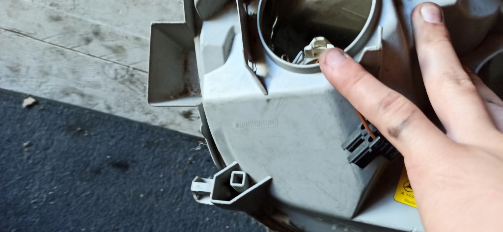 Mercedes w168 97- лампа фара ліва перед eu Доставка