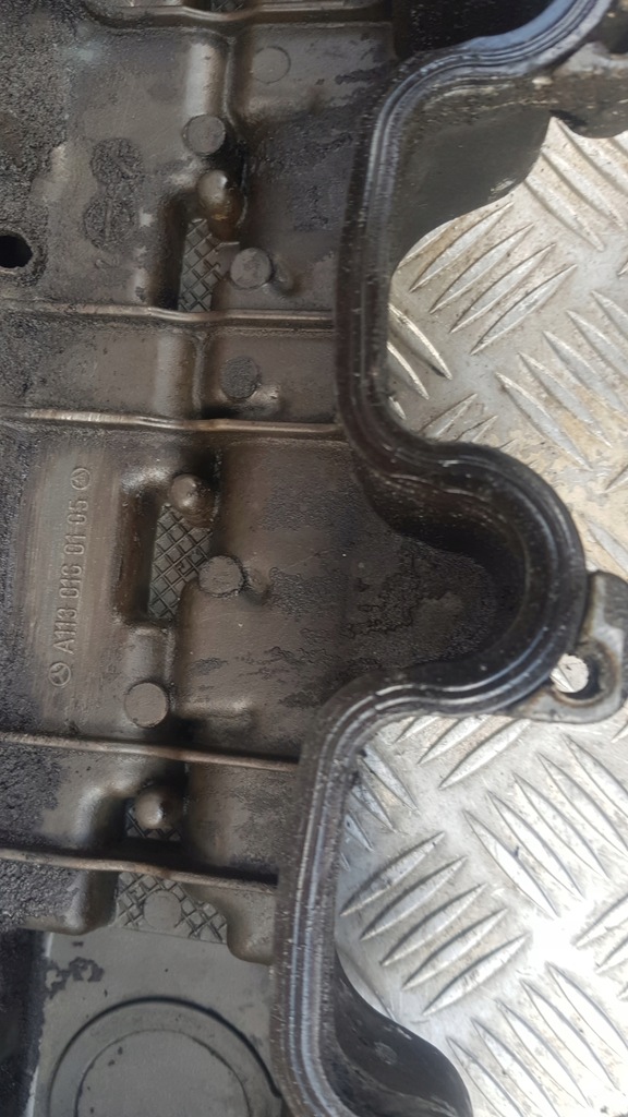 фото №13, Mercedes w220 s-klasa w163 крышка клапанов s500 s430 4.3 5.0 v8 a1130160105