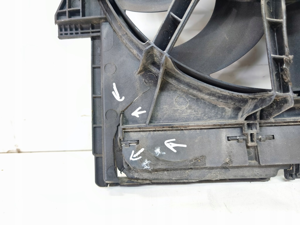 фото №7, Вентиляторы + корпус audi a4 a5 a6 a7 a8 4h0121003n popękana корпус