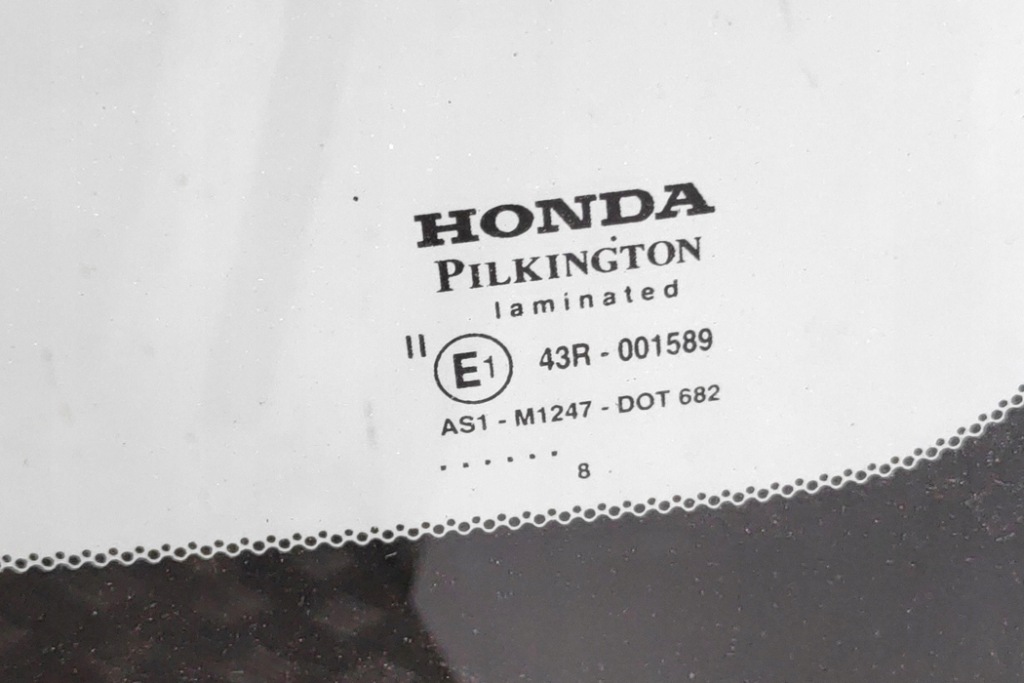 Стекло передняя honda civic viii хэтчбек fn, fk 43r001589 1.8l бензиновый Киев