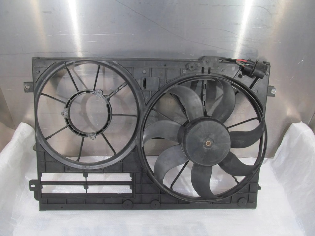фото №6, Audi vw skoda корпус вентиляторів вентилятор радіатор c409