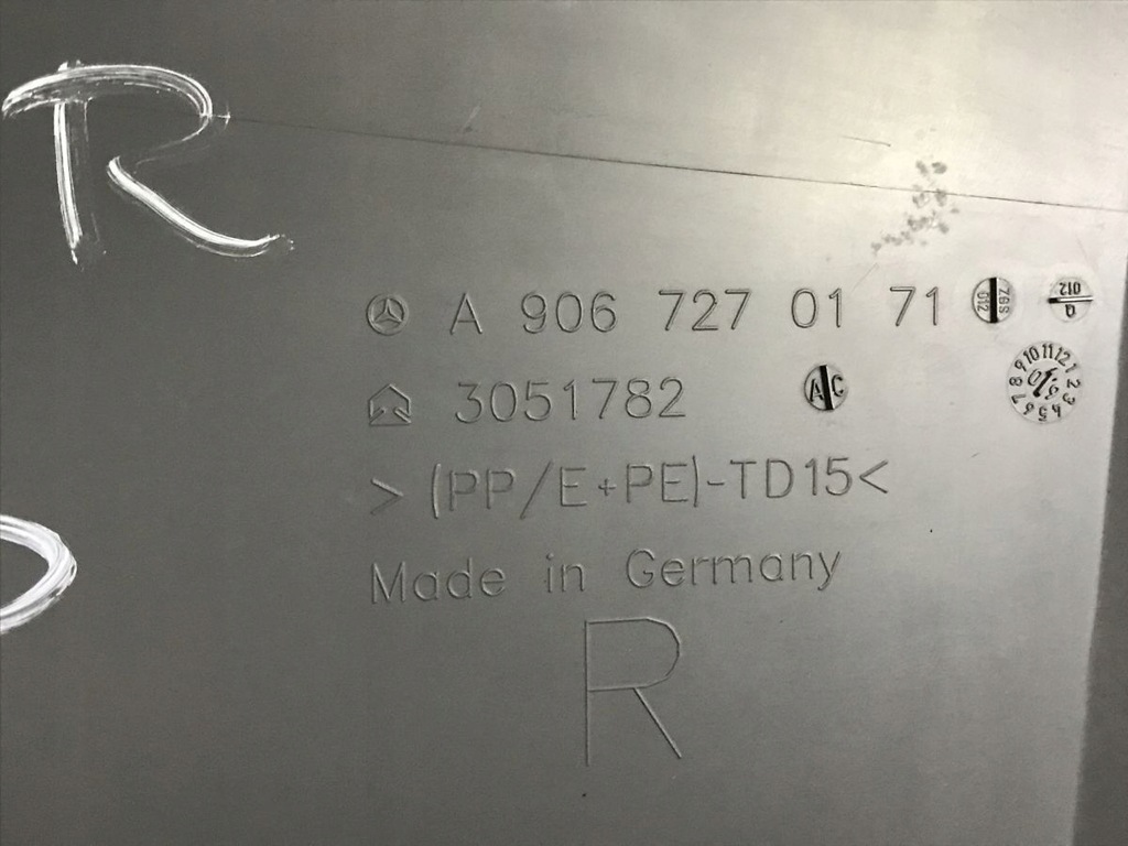 фото №3, Mercedes sprinter w906 обшивка двері правий