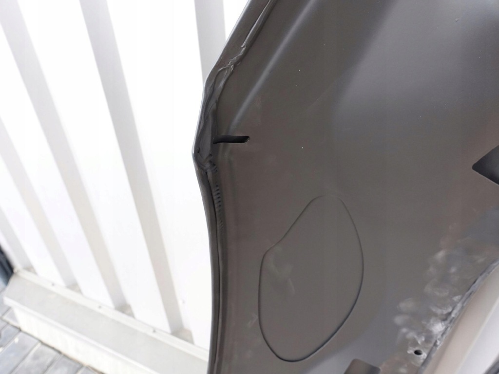 фото №10, Aston martin vantage 18- f1 edition капот