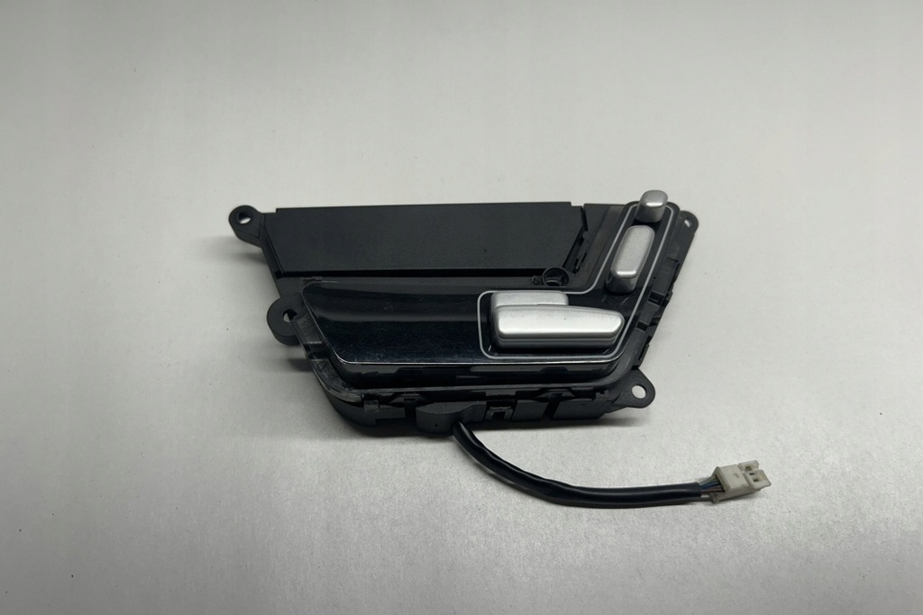 фото №7, Кнопки регулировки правого сиденье mercedes-benz s w221 a2218706551 3.0l