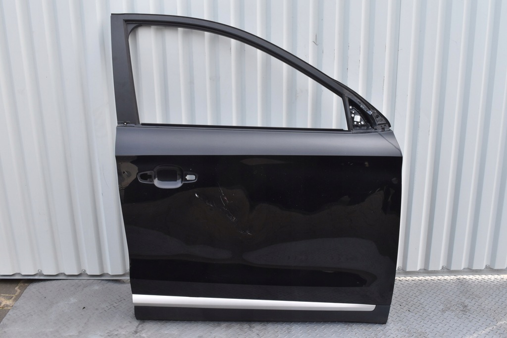 фото №1, Дверь правый перед mg zs лак 5pbc