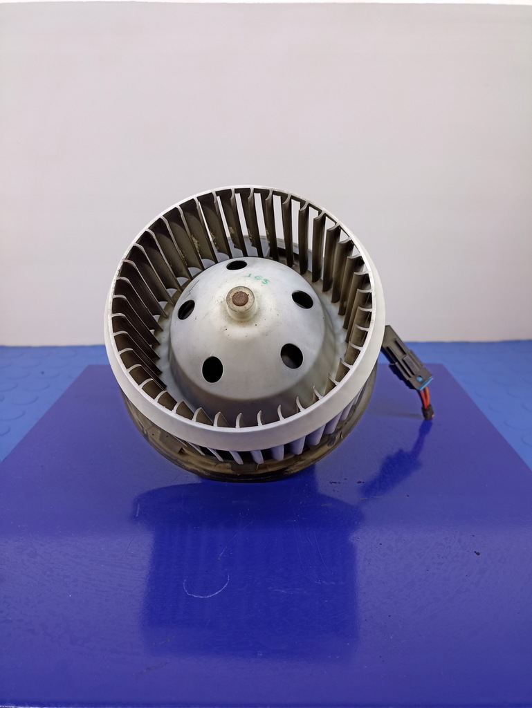 фото №1, Alfa romeo 147 воздуходувка обдув 885001755