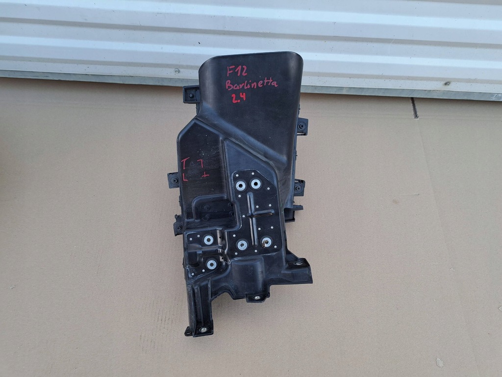 фото №6, Впуск повітропровід повітря element пластиковий ferrari f12 berlinetta ліва