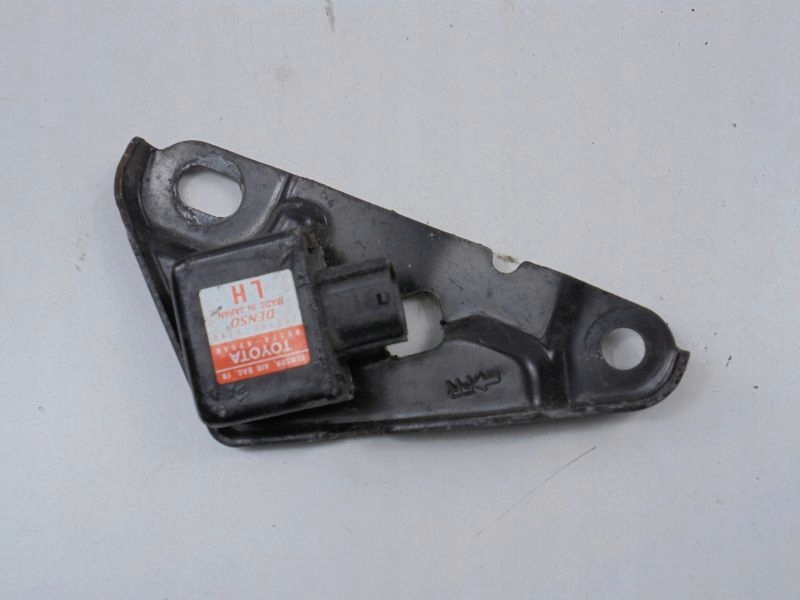 фото №8, Prius ii nhw20 датчик датчик подушка безопасности 89174-47040