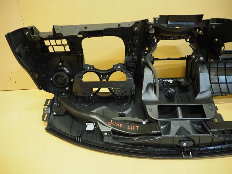 фото №9, Приборная панель консоль nissan juke lift