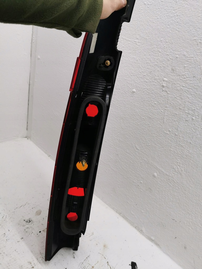 фото №9, Лампа правый задняя renault kangoo i lift 03-08 eu