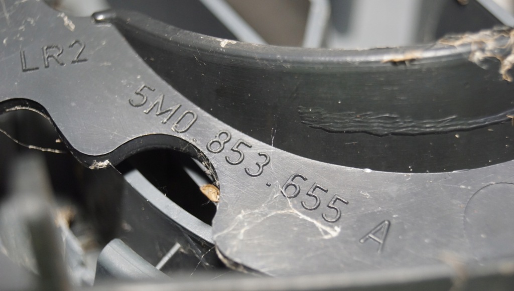 фото №14, Решётка радиатора решётка радиатора vw golf v plus 5m0853655a