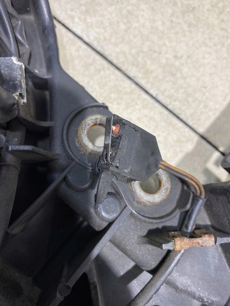 фото №9, Вентилятор радіатора audi a4 b6 2.4 v6 8e0121205p