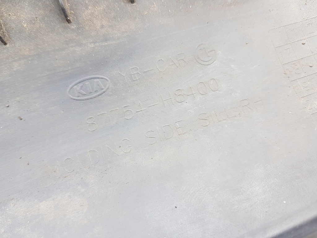 фото №11, Kia stonic 87753-h8400 молдинг поріг права ліва 2019-