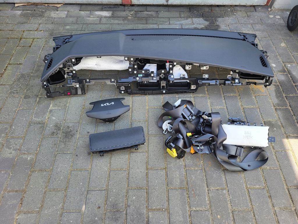 фото №1, Консоль подушка безпеки ремені niro ii orgyginał 22+ ідеальний стан!