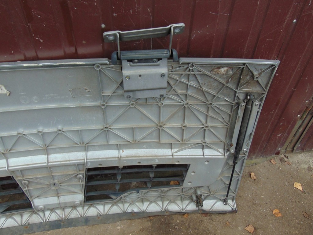 фото №7, Решётка радиатора решётка радиатора капот nissan atleon 06-13 ky0