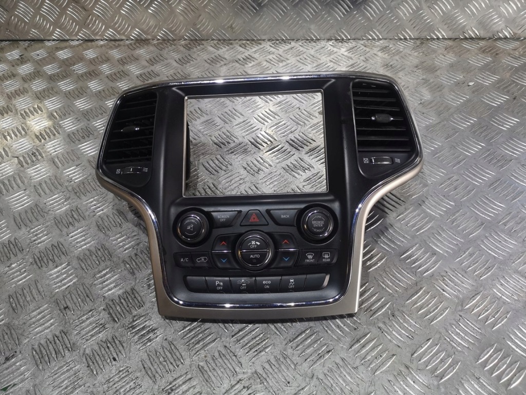 фото №1, Панель кондиционера воздуховод jeep grand cherokee wk2