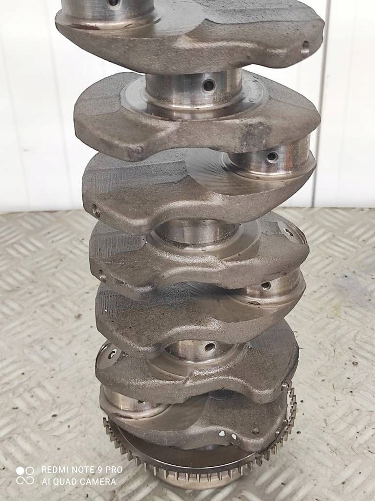 Wał колінчастий 55567749 opel astra j meriva b mokka a zafira b 1.7 cdti a17dts Недорого