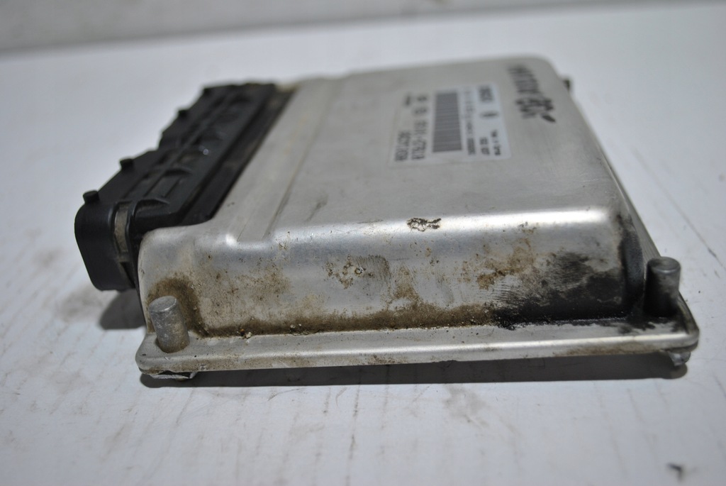 фото №6, Бортовой компьютер двигателя hyundai matrix 0281010695