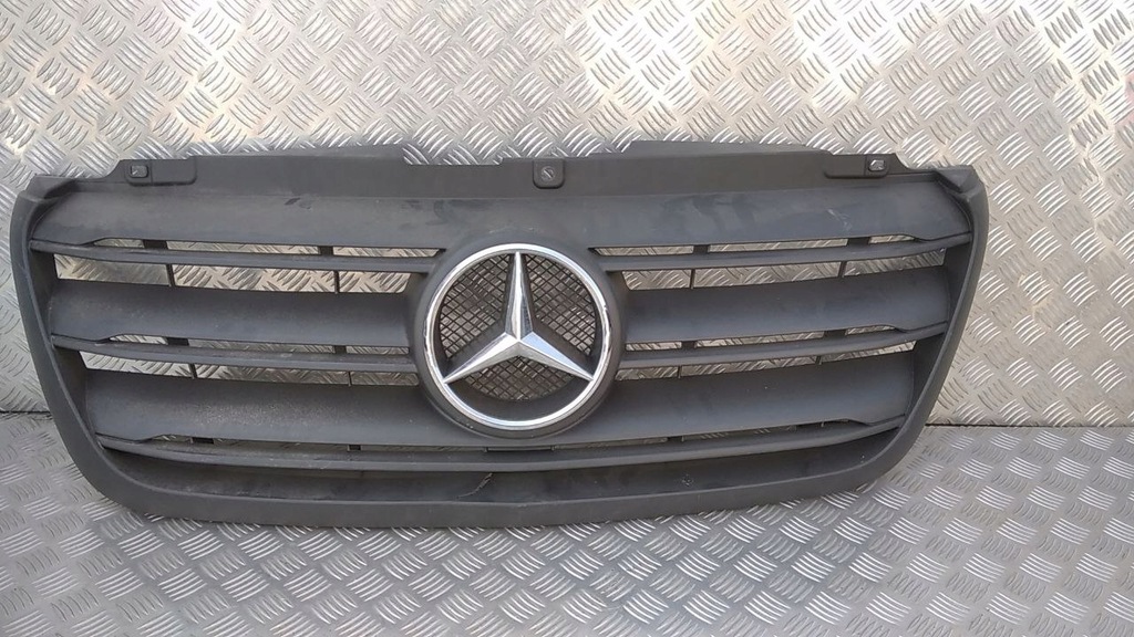 фото №1, Mercedes sprinter 907 910 решётка радиатора решётка радиатора оригинал