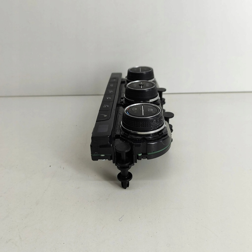 фото №6, Volkswagen passat b8 2019 перемикач / вимикач обдув вентилятор