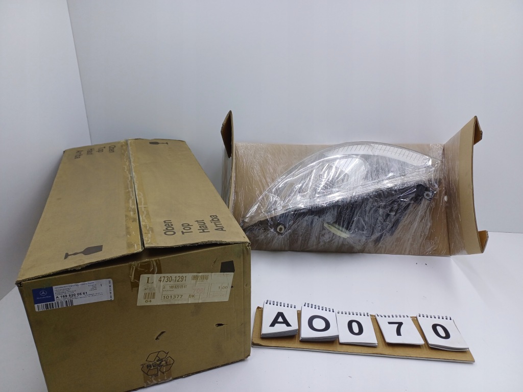 фото №1, Mercedes w169 лампа лівий перед оригінал