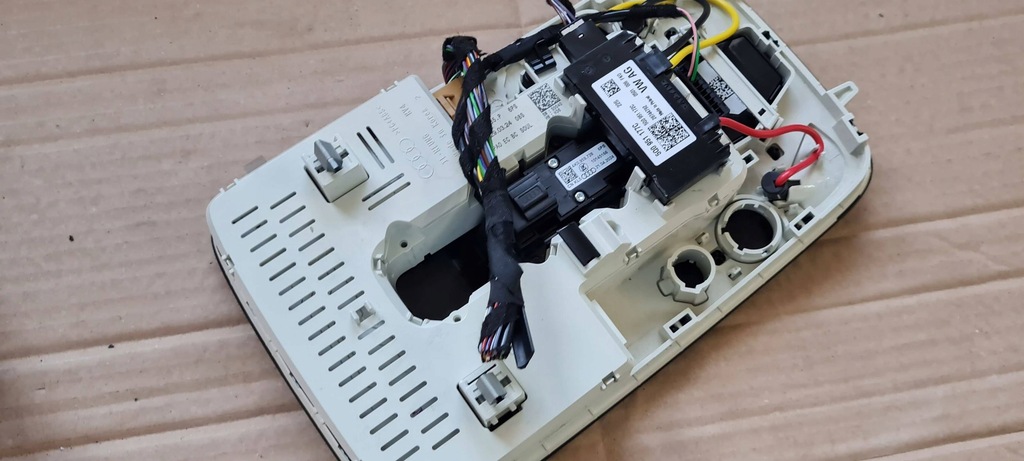 фото №10, S3 8y a3 lift лампа потолочный перед люк sline 8y0947135p