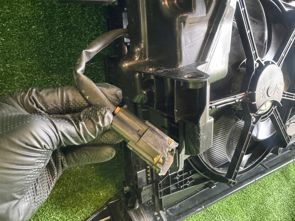 фото №9, Pas передний радиатор citroen c5 aircross