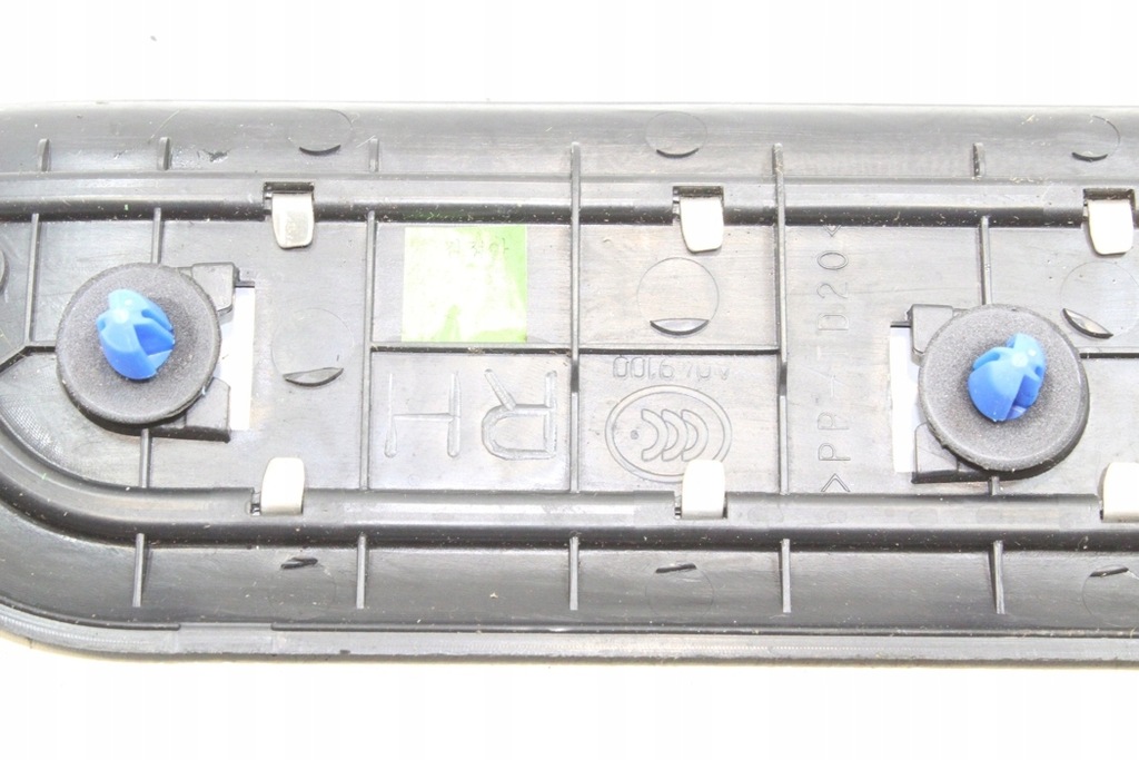 фото №8, Задня права молдинг поріг hyundai i40 vf 858883z100 1.7l дизель 100kw