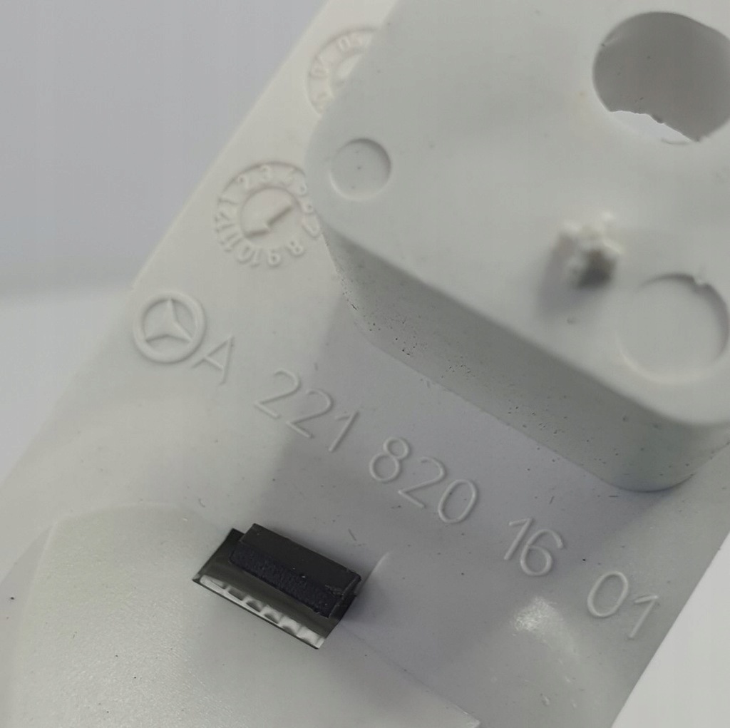 фото №3, Лампа освещение потолочный задняя mercedes w221