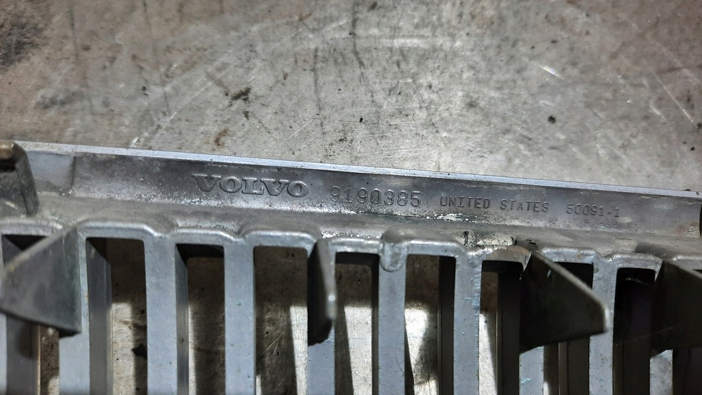 фото №3, Решётка радиатора решётка радиатора volvo s60 v70 ii 00-04r