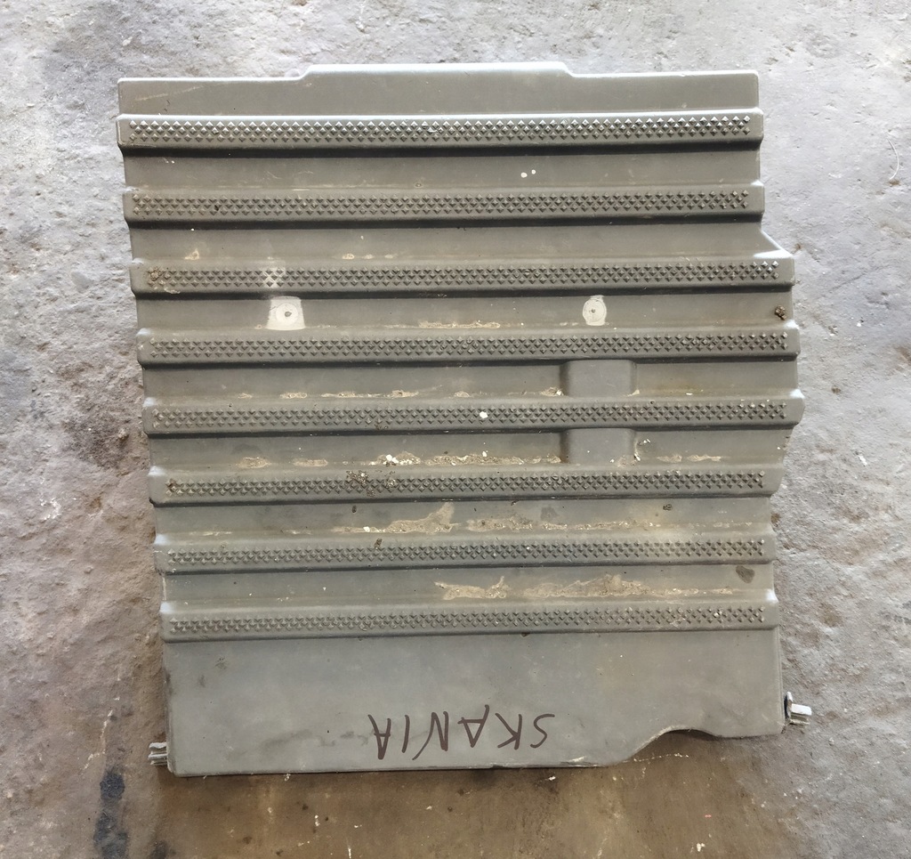 фото №1, Крышка защита аккумуляторов scania r