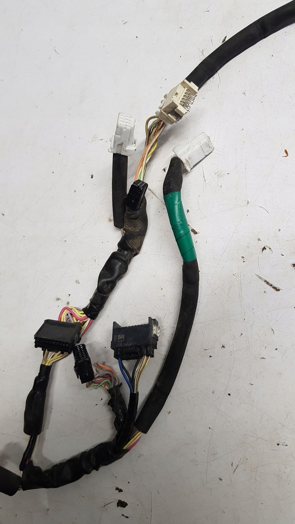 фото №13, Линза лампа правая перед lexus ux 200 250