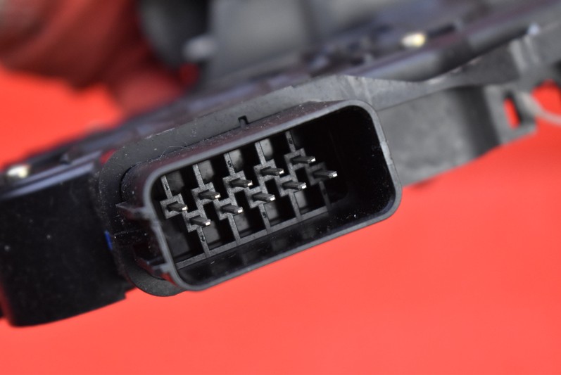 фото №8, Замок дверь правый перед land rover discovery 08r