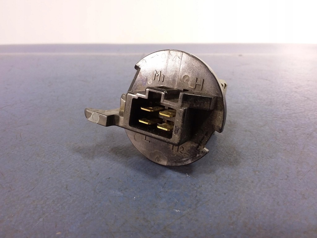 фото №3, Daihatsu cuore vi l250 резистор вентилятор