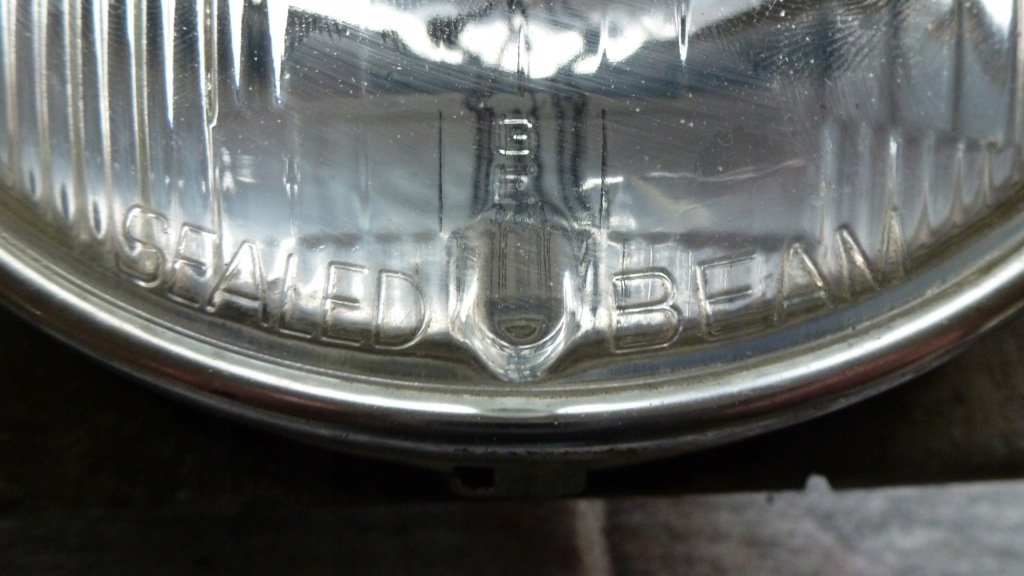 Mercedes w114 w115 лампа передняя le1657af Оригинал