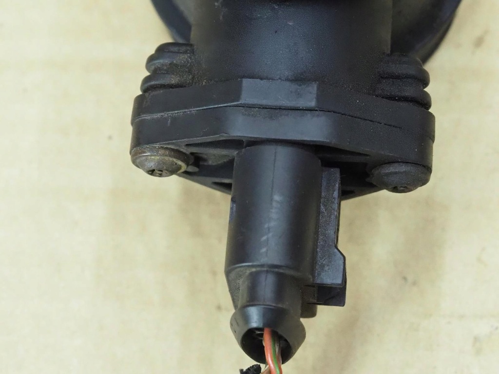 Расходомер audi 1.4 tdi 057906461a 0281002355 Цена