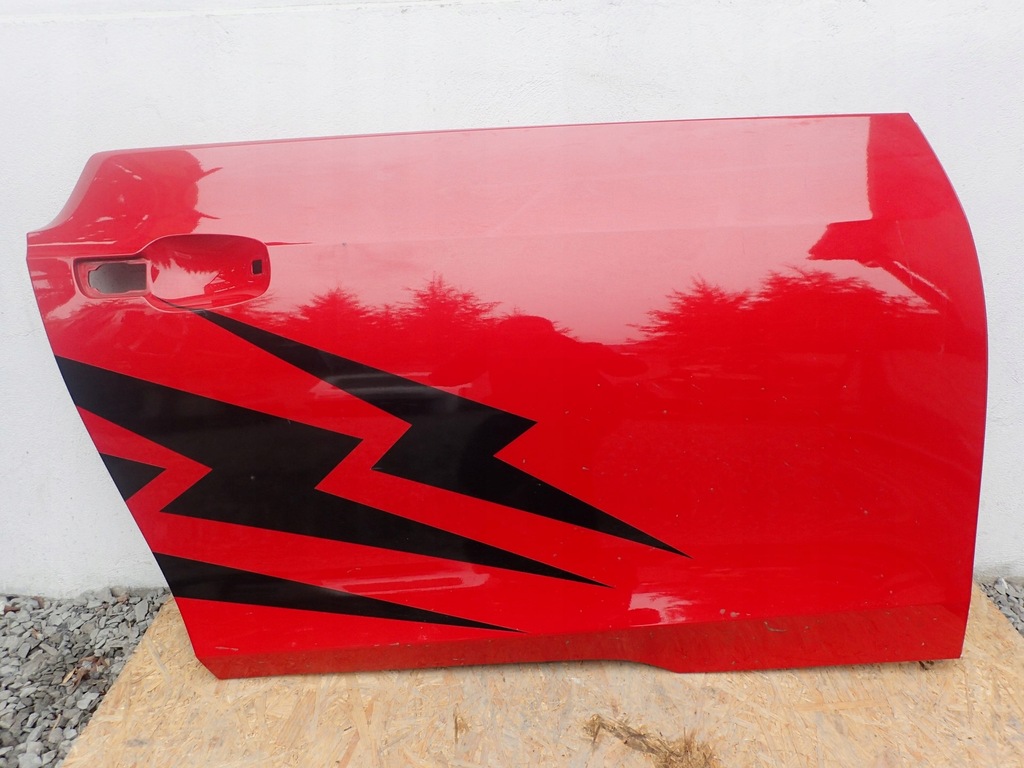 фото №1, Обшивка двері правих передніх bmw i3 l01 2013-