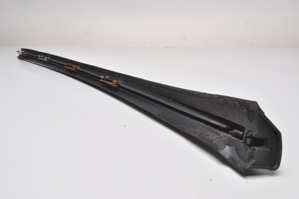 фото №8, Volvo xc70 ii молдинг скло підвіконна передня ліва 30753552