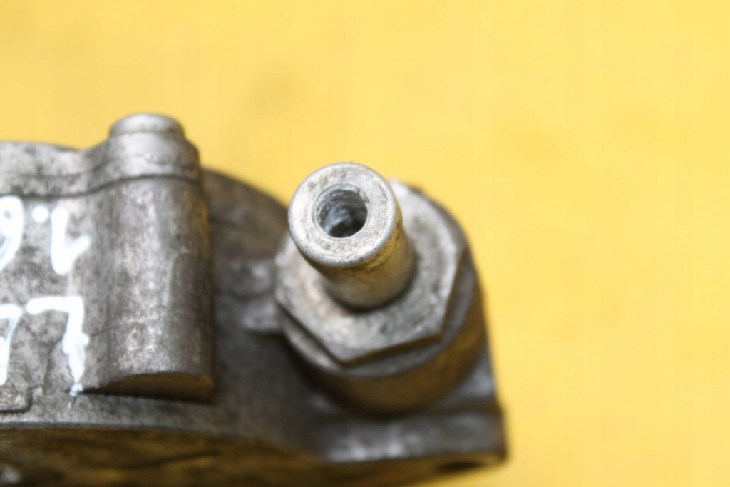 фото №5, Насос вакуум 03l145100g fabia leon ii 1.6 tdi