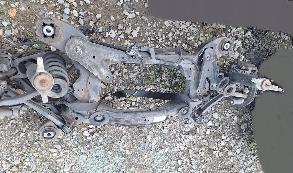 фото №1, Opel insignia b kombi 2.0cdti 4x4 подвеска задняя