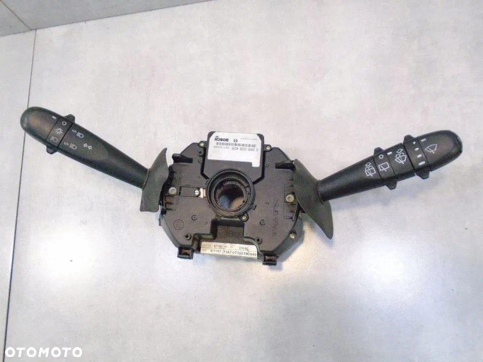 фото №1, Переключатель комбинированный alfa romeo 147 07353190540