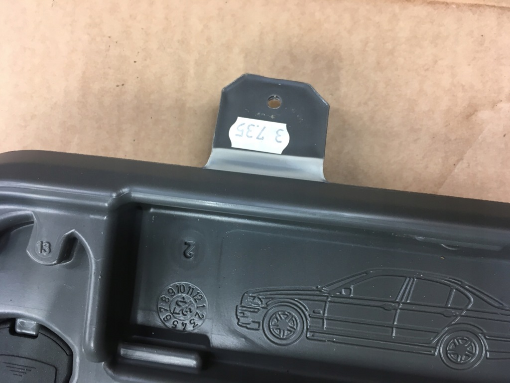 фото №4, Кронштейн треугольник крышка bmw e65 e66