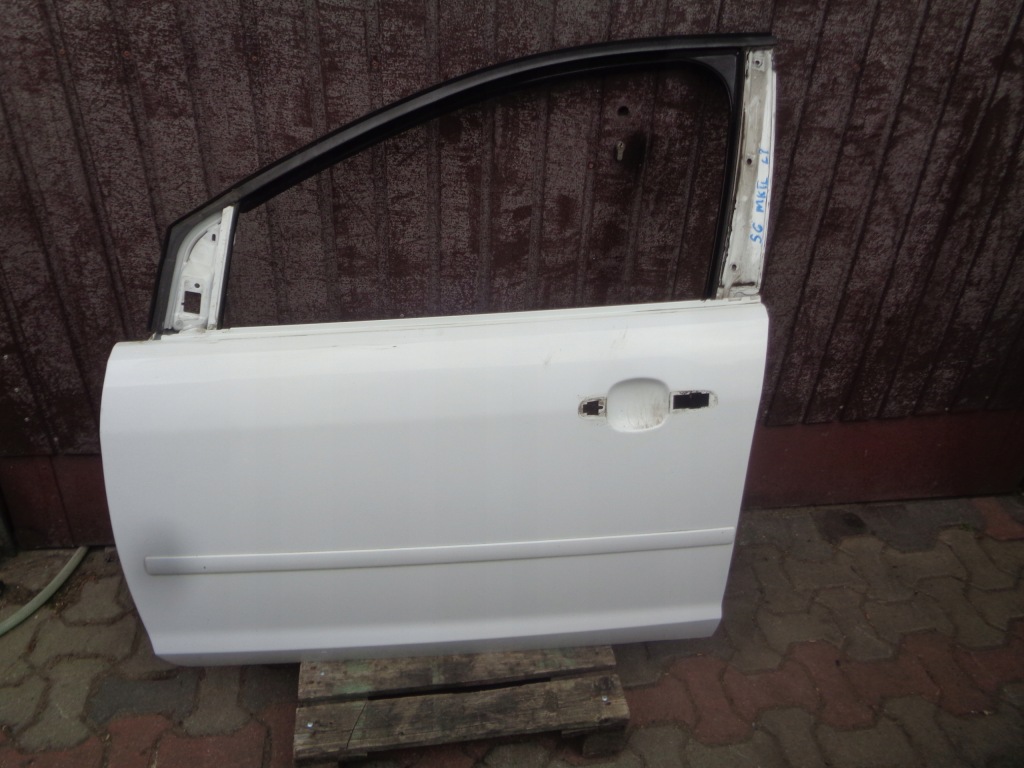 Купить Focus mk2 дверь левый перед lak.56