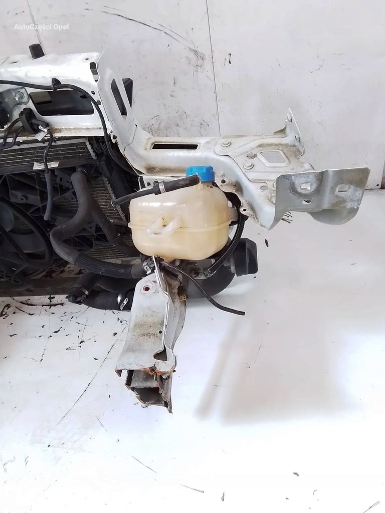 фото №8, Opel combo d 1.3 kompletny pas передній радіатор бачки